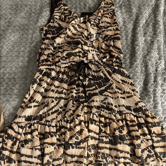 Dress - Picture 1 of 1